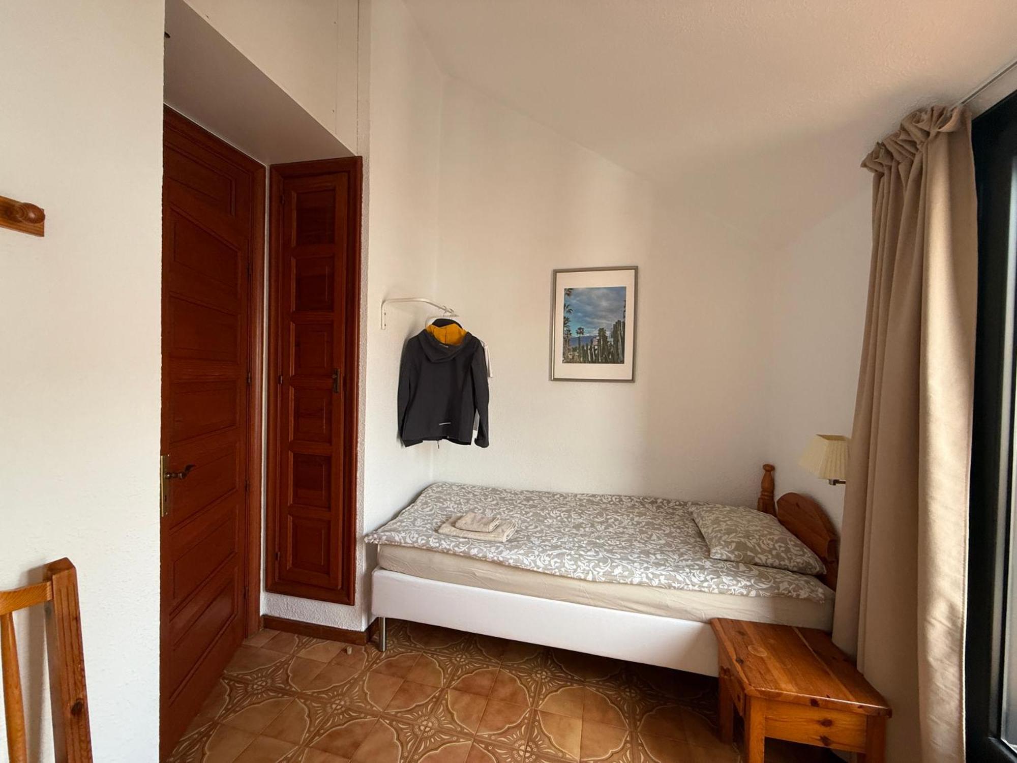 Sunny 2-Bedroom Apartment In Parque Santiago II Playa de las Americas  Exterior photo